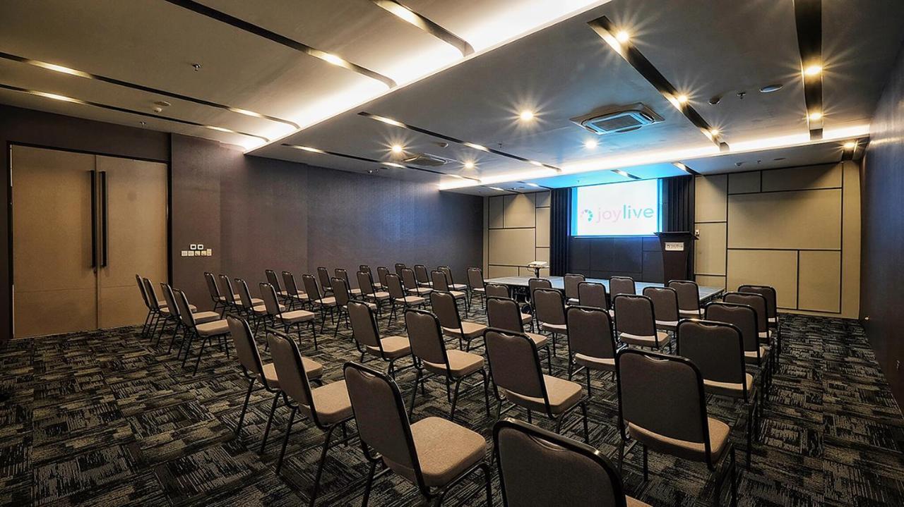 Joylive Bsd City Tangerang Eksteriør billede